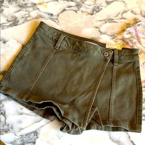 NWT! SO Green High-Waisted Denim Skort Juniors size 9